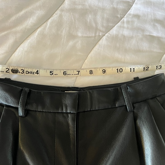 Faux leather short shorts by Wilfred - Aritzia - Picture 6 of 9